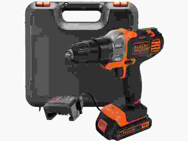 Шуруповерт Black&Decker MT218K