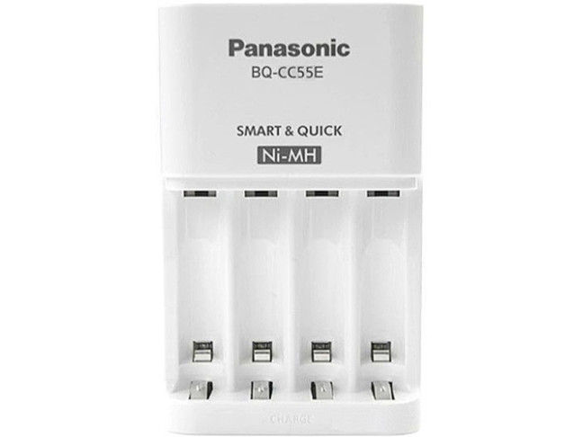 Зарядний пристрій Panasonic Eneloop Smart-Quick BQ-CC55E