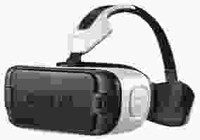 Очки виртуальной реальности Samsung Gear VR2 CE