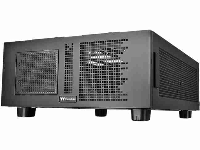 Корпус Thermaltake Core P200 без БП