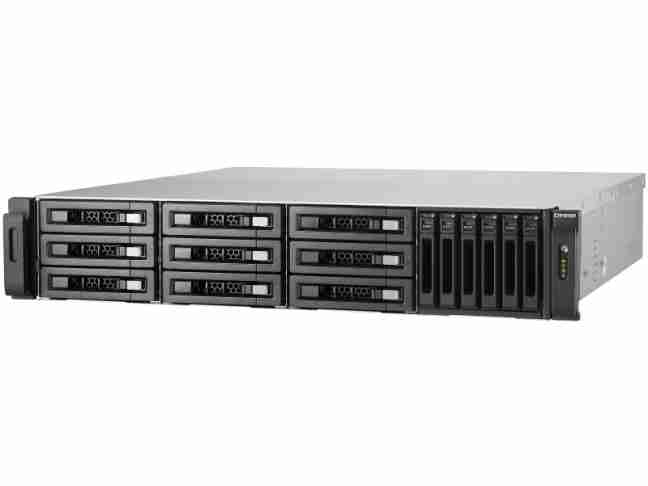 NAS сервер QNAP TVS-EC1580MU-SAS-RP-16G ОЗУ 16 ГБ