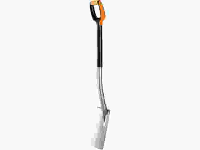 Лопата штыковая Fiskars с закругленным лезвием Xact M (1003682)