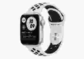 Смарт-годинник Apple SE 40mm (GPS) Silver Aluminum Case with Pure Platinum/Black Nike Sport Band (MYYD2)