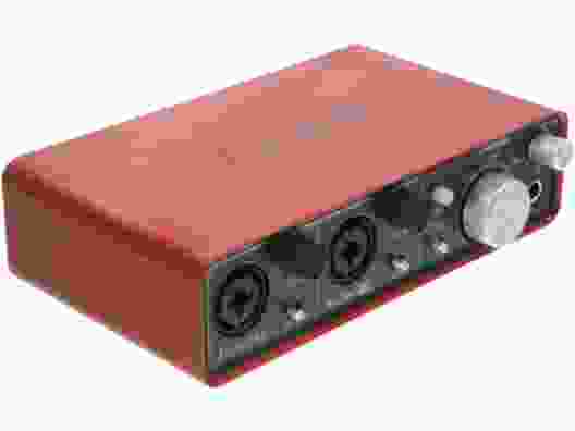 ЦАП Focusrite Scarlett 2i2