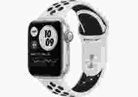 Cмарт-годинник Apple Watch Nike SE GPS + Cellular 40mm Silver Aluminum Case w. Pure Platinum/Black Nike Sport B. (MYYR2/MYYW2)