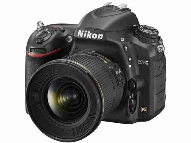 Зеркальный фотоаппарат Nikon D750 kit 24-120