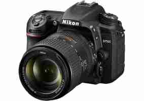 Зеркальный фотоаппарат Nikon D7500 kit 18-140