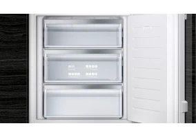 Встраиваемая морозильная камера Siemens GI11VADE0