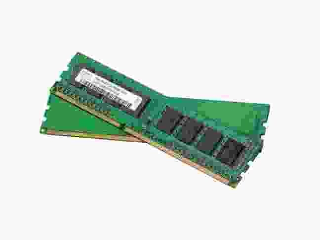 Модуль пам'яті Hynix 2 GB DDR3 1333 MHz (HMT325U6CFR8C-H9N0)