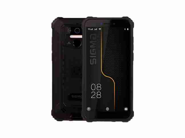 Смартфон Sigma Mobile X-treme PQ38 Black (UA UCRF)