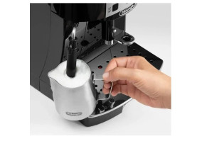 Кофемашина автоматическая Delonghi Magnifica S ECAM 22.112.B