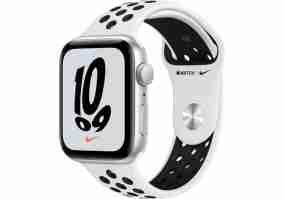 Смарт-часы Apple Watch Nike SE GPS 40mm Silver Alum Case w. Pure Plat./Black Nike S. Band (MKQ23)