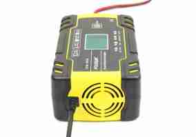Інтелектуальний зарядний пристрій FOXSUR 12V-24V 8A (FBC122408D) Yellow