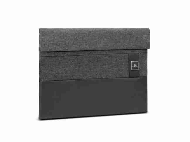 Чохол для ноутбука RIVACASE 8805 black