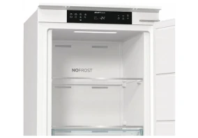 Морозильная камера Gorenje FNCI517E41WF