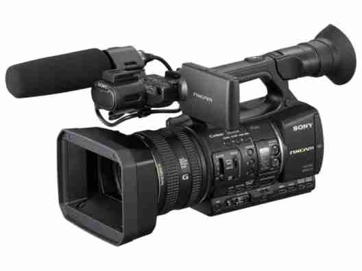 Видеокамера Sony HXR-NX5E