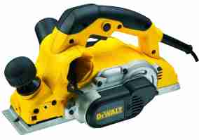 Електрорубанок DeWALT D26501K